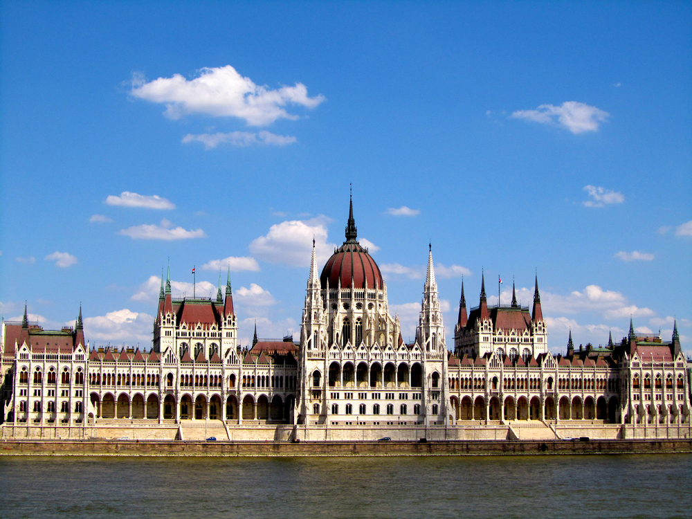 Europe_Budapest-Parliment-2_JR.jpg