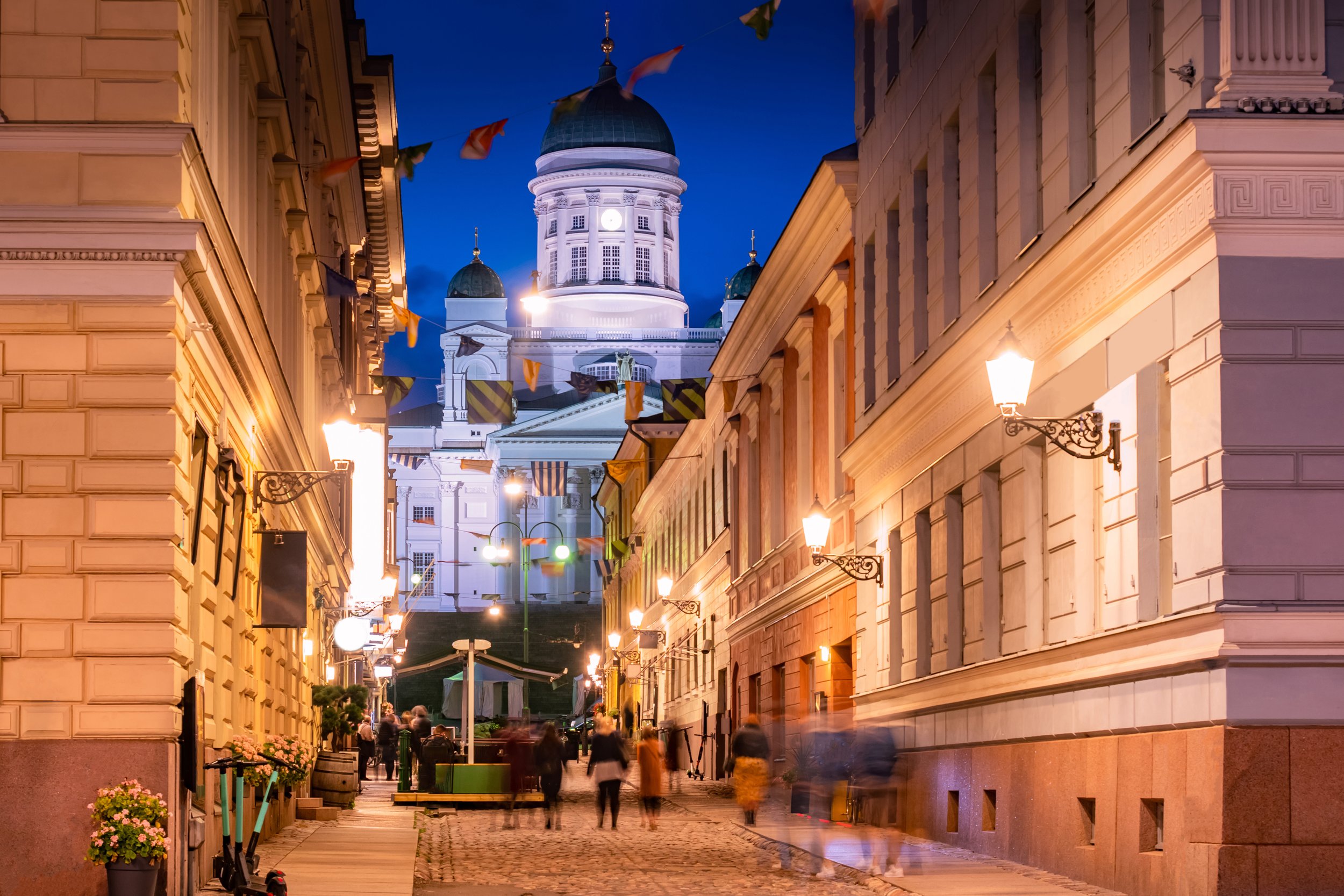 Celebrate 10 Years of Huckleberry Travel on the Baltic