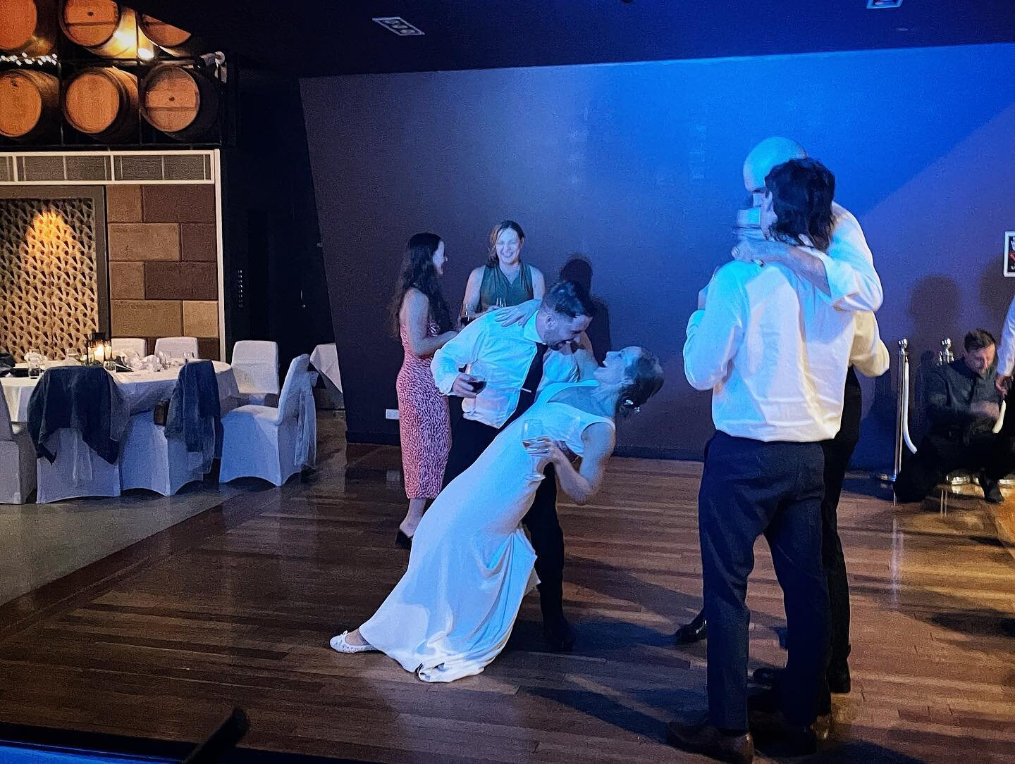 ✨TIFFANY &amp; MITCH✨

How sweet is this little moment! The newlyweds enjoying a slow dance at the end of their beautiful night. 

Congrats to Tiff and Mitch on their wedding back in April. It was a beautiful ceremony at the @natwinecentre gardens, f
