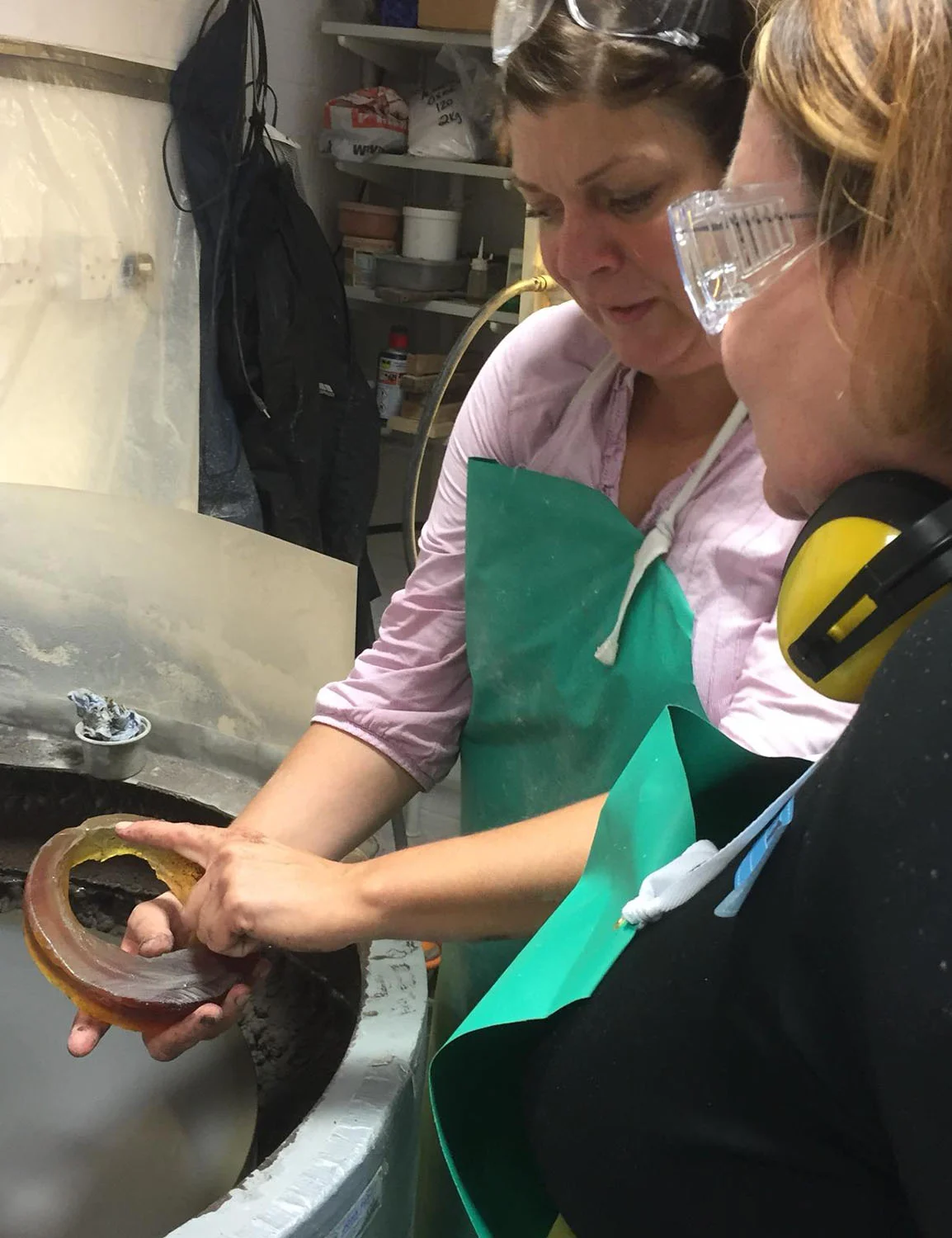 Coldworking finishing course | Angela Jarman | Studio Glass Artist | Hertfordshire, UK