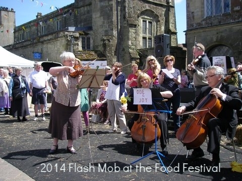 choir_flashmob_2013.jpeg