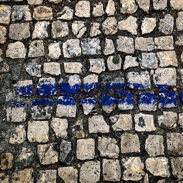 #cobblestone #graphic #blue #blueline #contrast