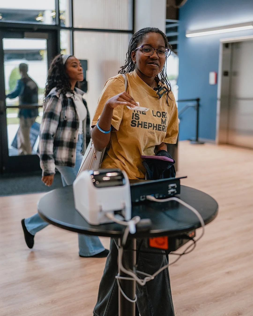 Holy Spirit fall like rain.