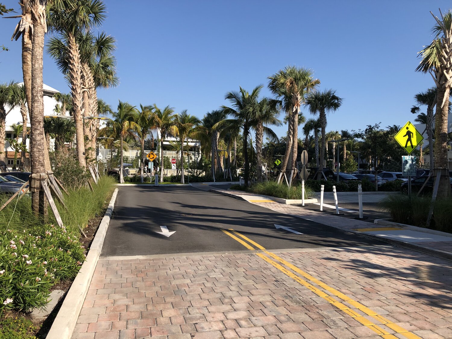 GSLA Design - Gardner + Semler Landscape Architecture Miami South Beach  Parking Garage