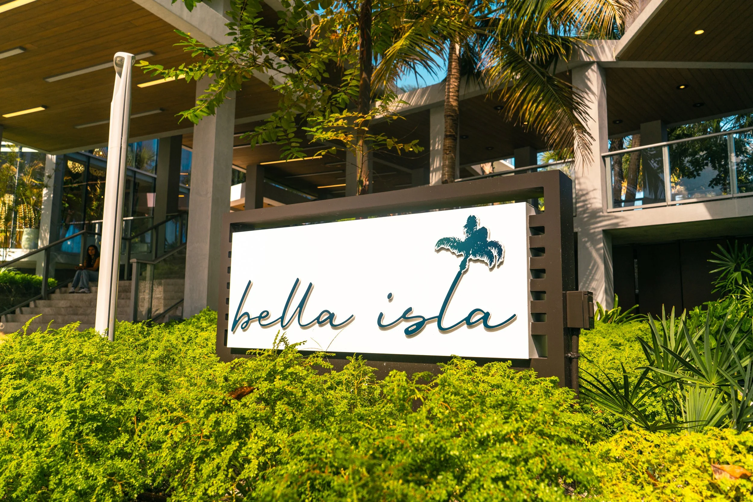 Bella Isla-1.jpg