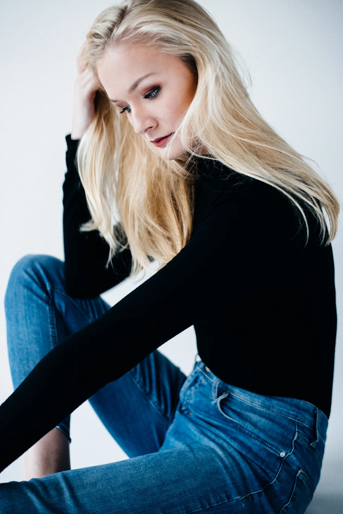 How To Do A Studio Photoshoot With Natural Light