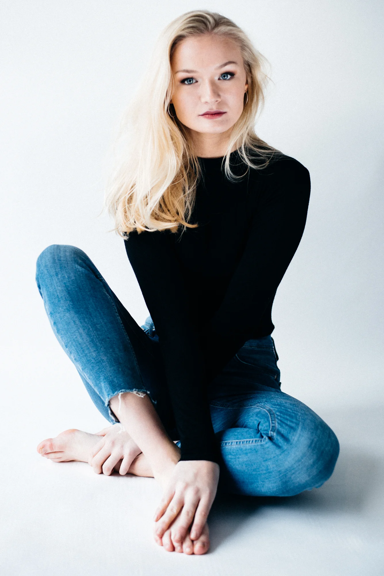 How To Do A Studio Photoshoot With Natural Light