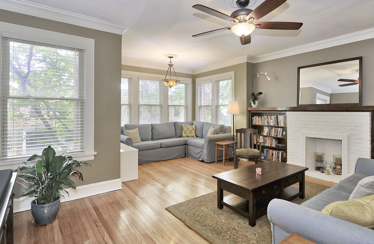 Living Room1 screen res.jpg