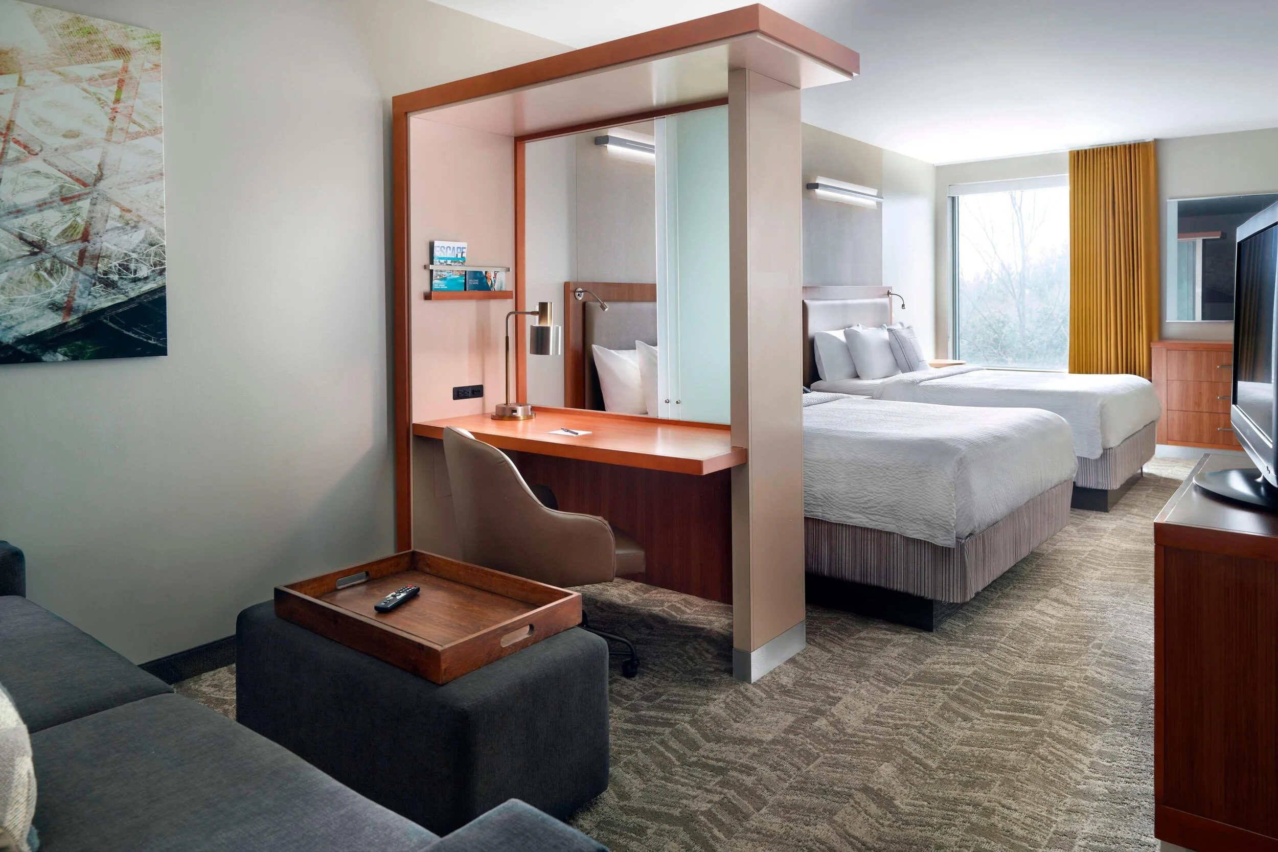 atlgi-suite-0050-hor-clsc.jpg