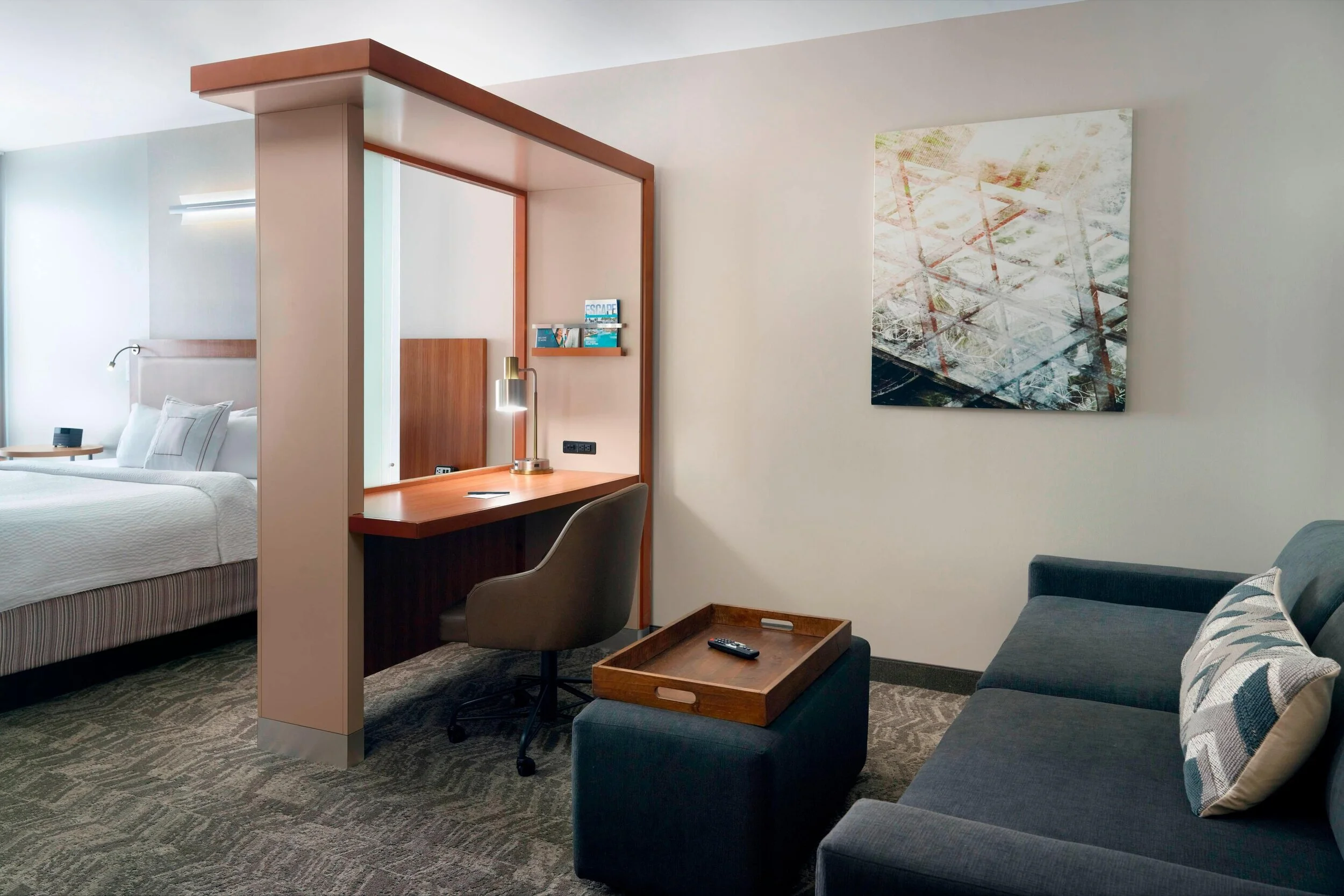 atlgi-suite-1612-hor-clsc.jpg