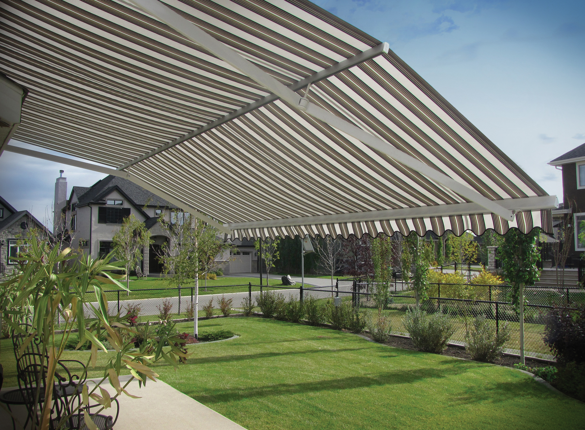 patio awnings calgary