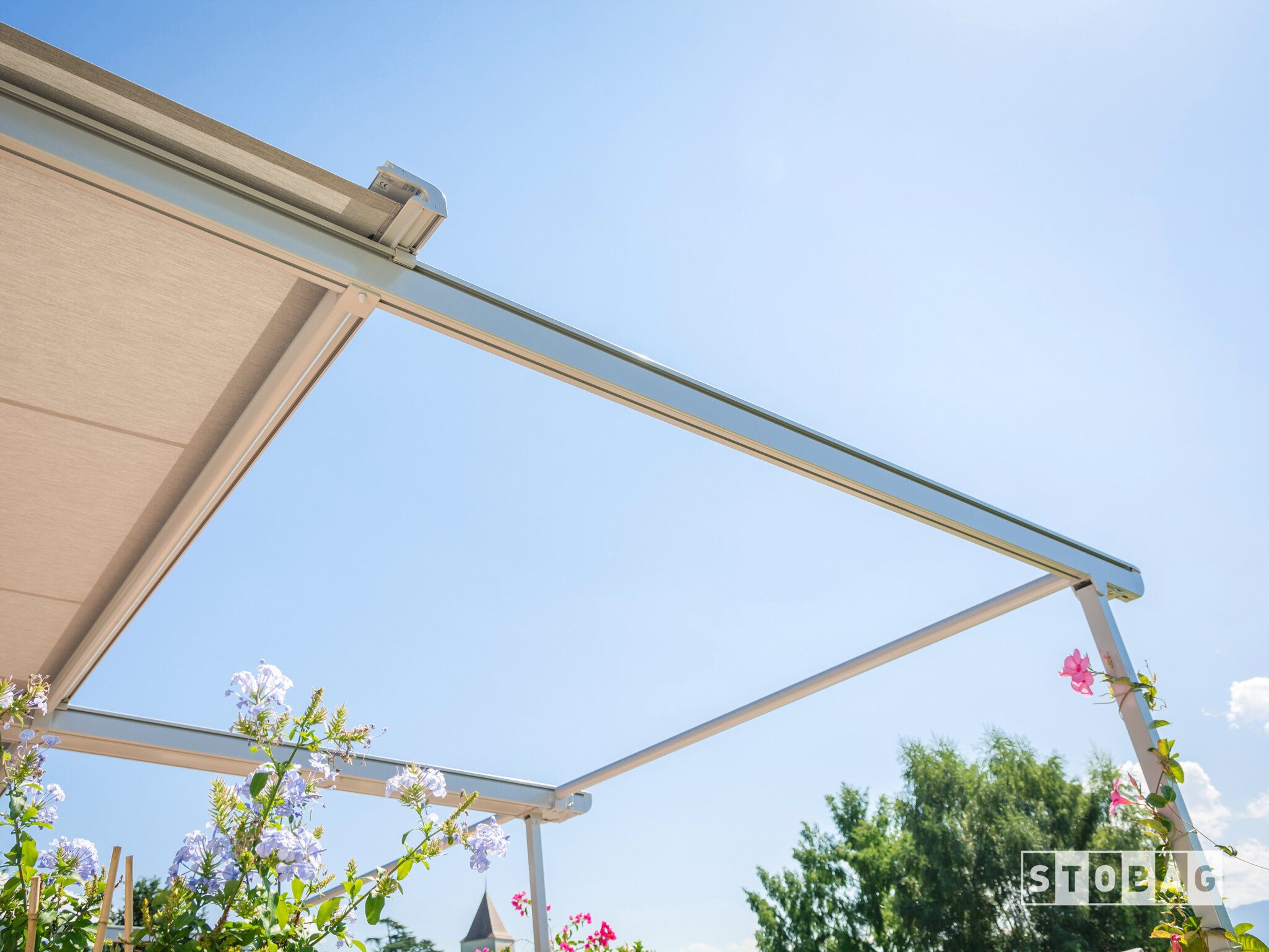 awnings-calgary-pergola-stobag-pergolino19.jpg