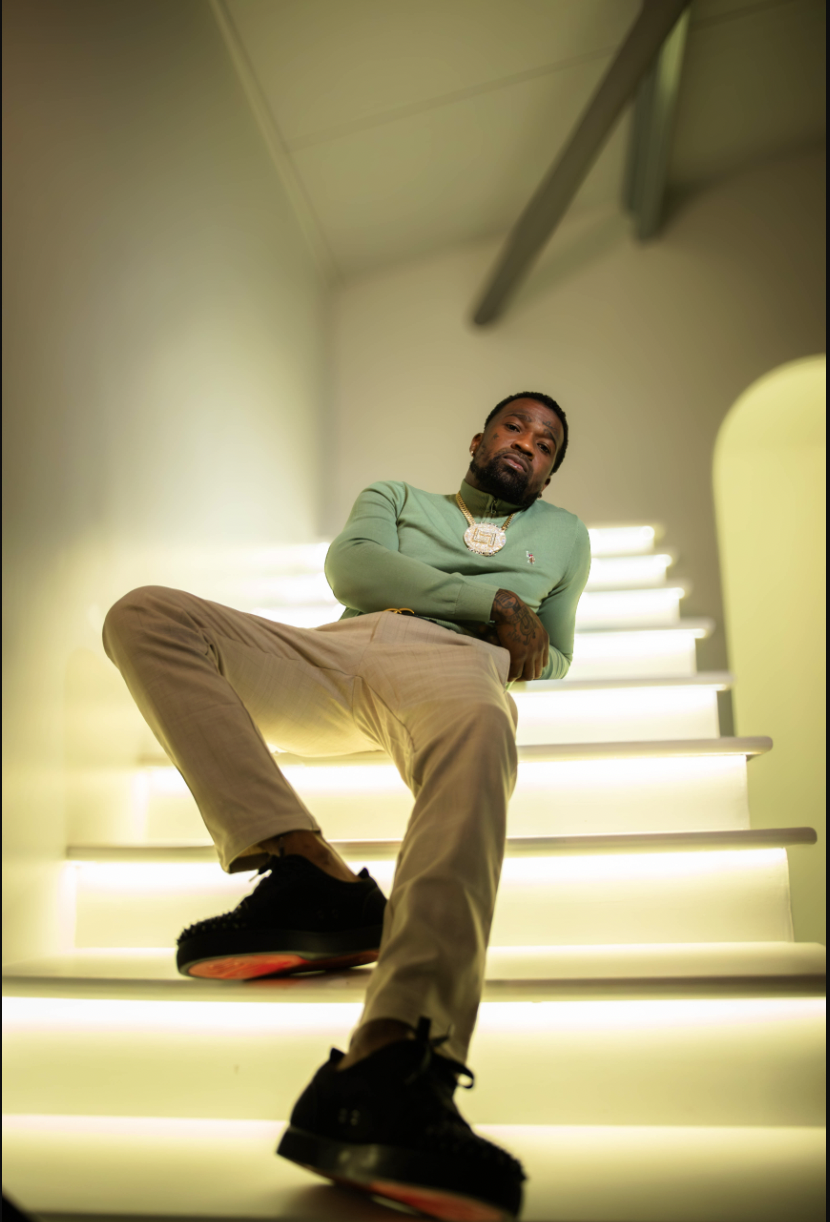 1 2 WATCH: LuckyGoodluck 