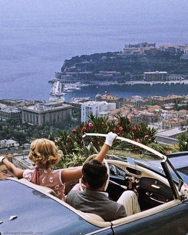 It&rsquo;s nearly the end of the week and I&rsquo;m feeling a viewing of #hitchcock coming on. To Catch A Thief is one of my all time favorites. Grace Kelly and Cary Grant and DIAMONDS. What&rsquo;s yours?.
.
.
.
.
.
.
.
.
.
#movie #classic #monaco #