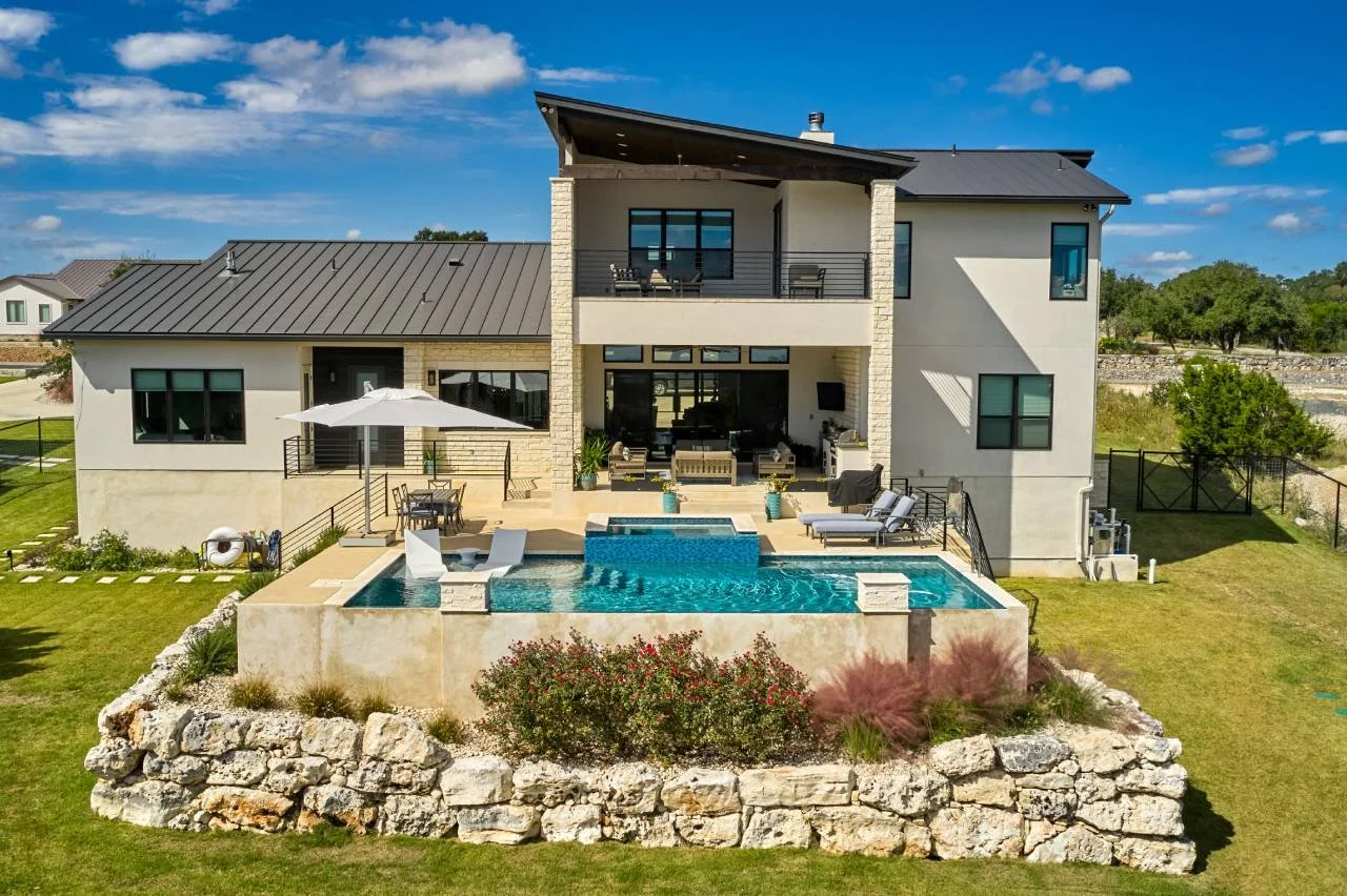 Custom Home Vs. Barndominium: Which Option Best Fits Your Lifestyle?