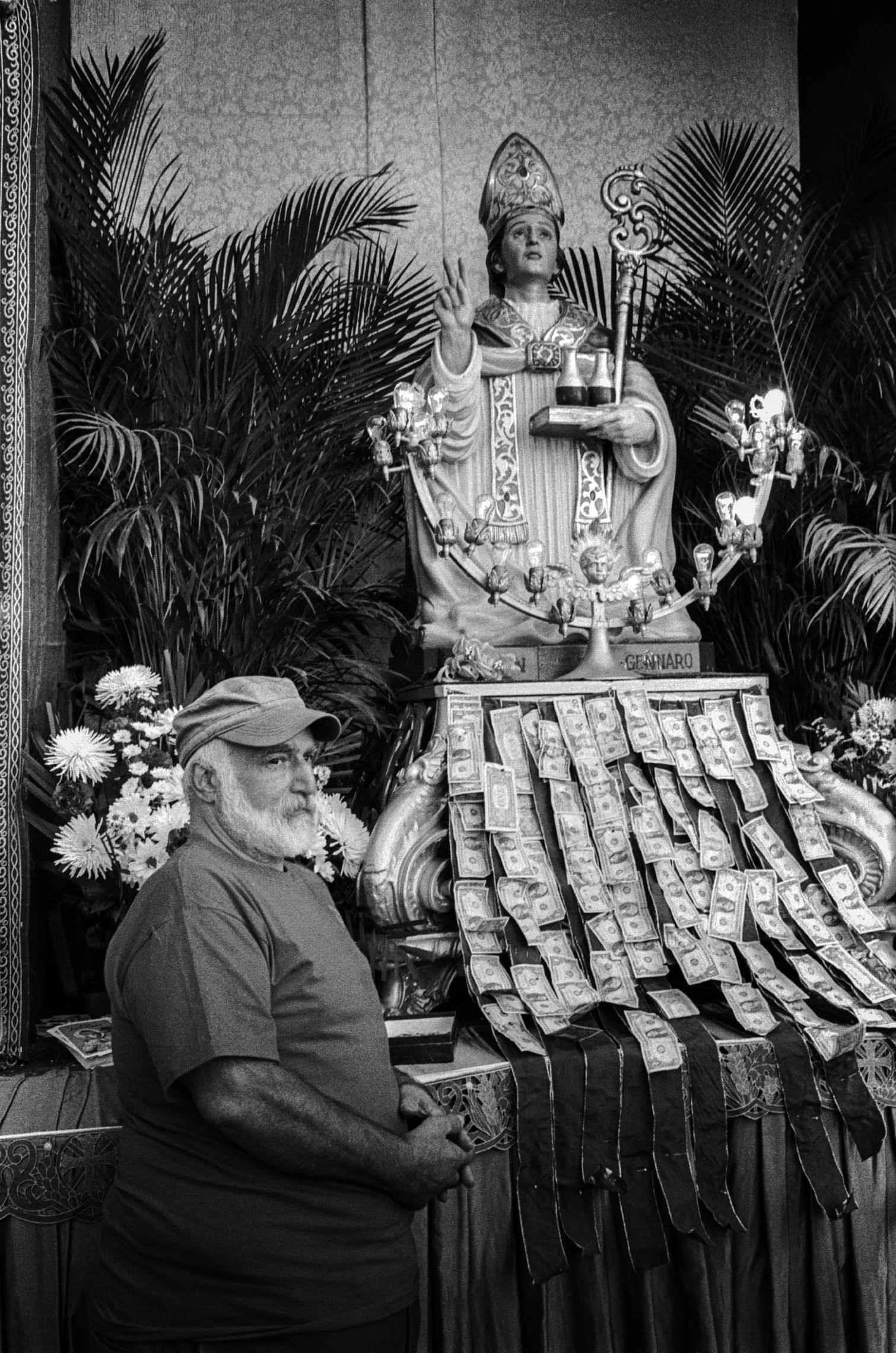 San Gennaro Festival, Little Italy, New York, 2016-16.JPG