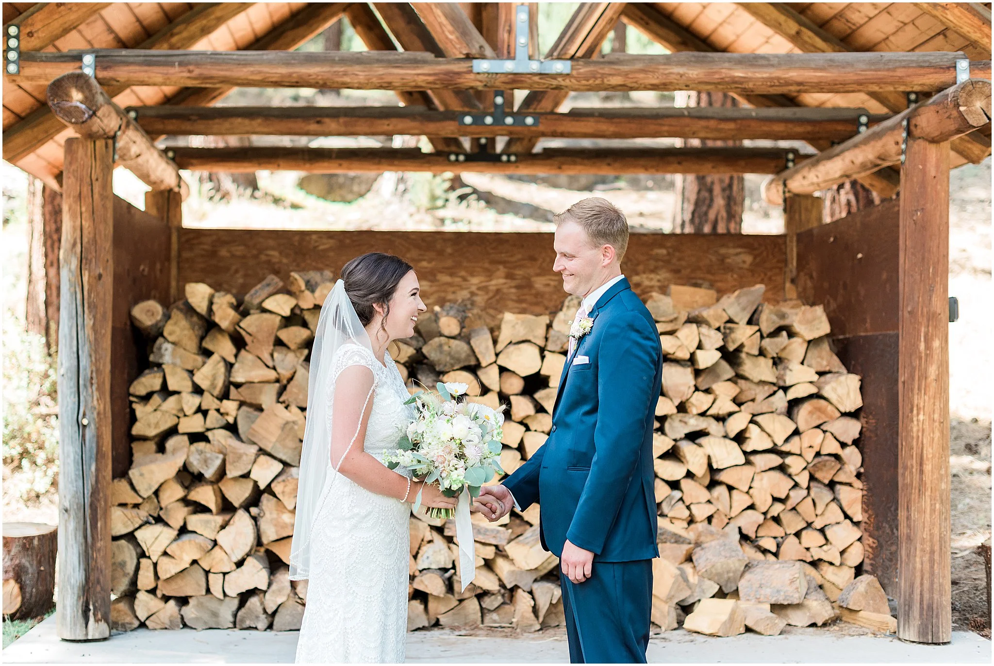 Destination Wedding, Bend Oregon | Janet Lin Photography