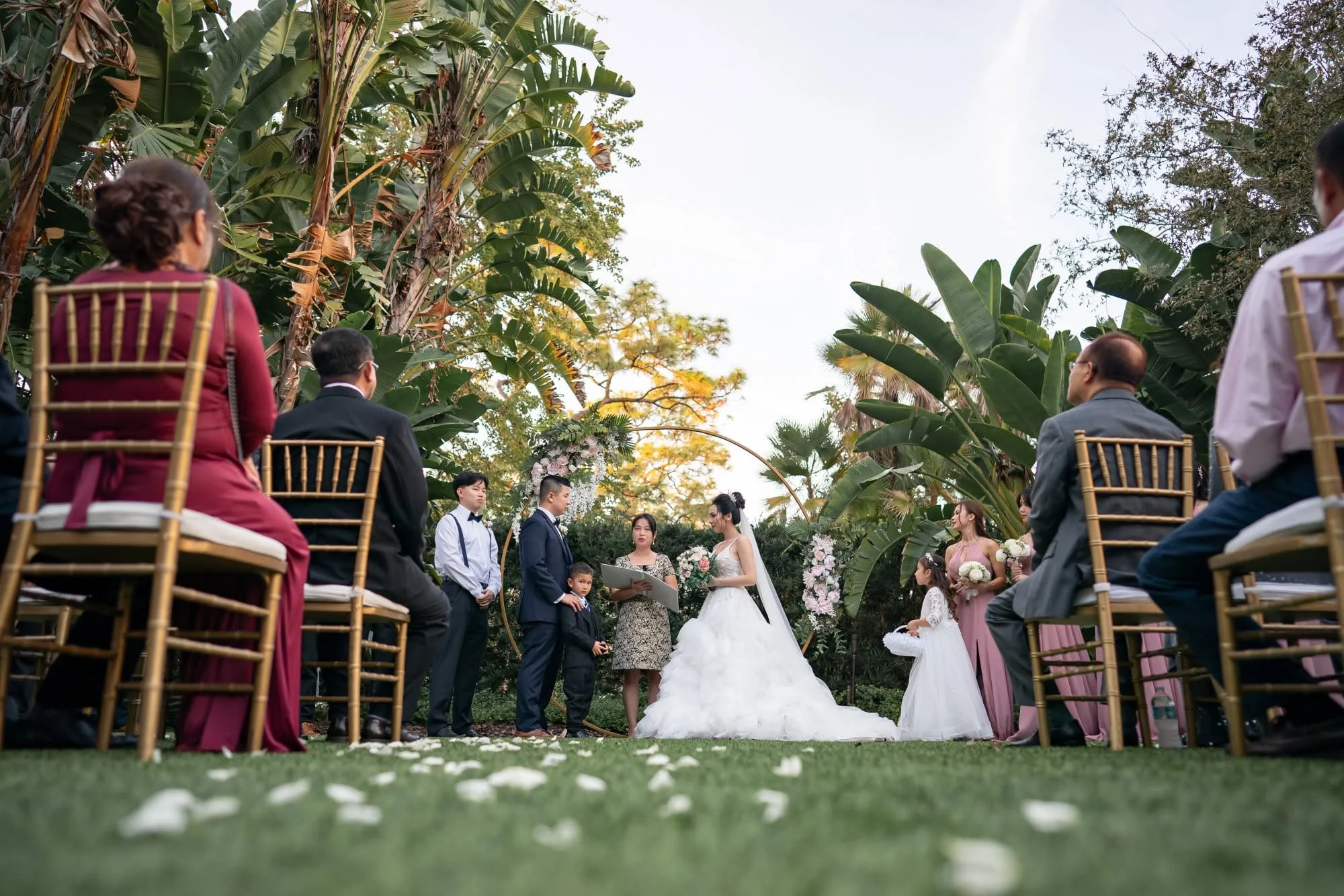bach-trang-tampa-garden-club-wedding-36.jpg