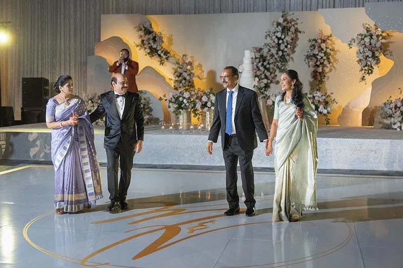 Vik_Meghana_Sneak_Peeks-89.jpg