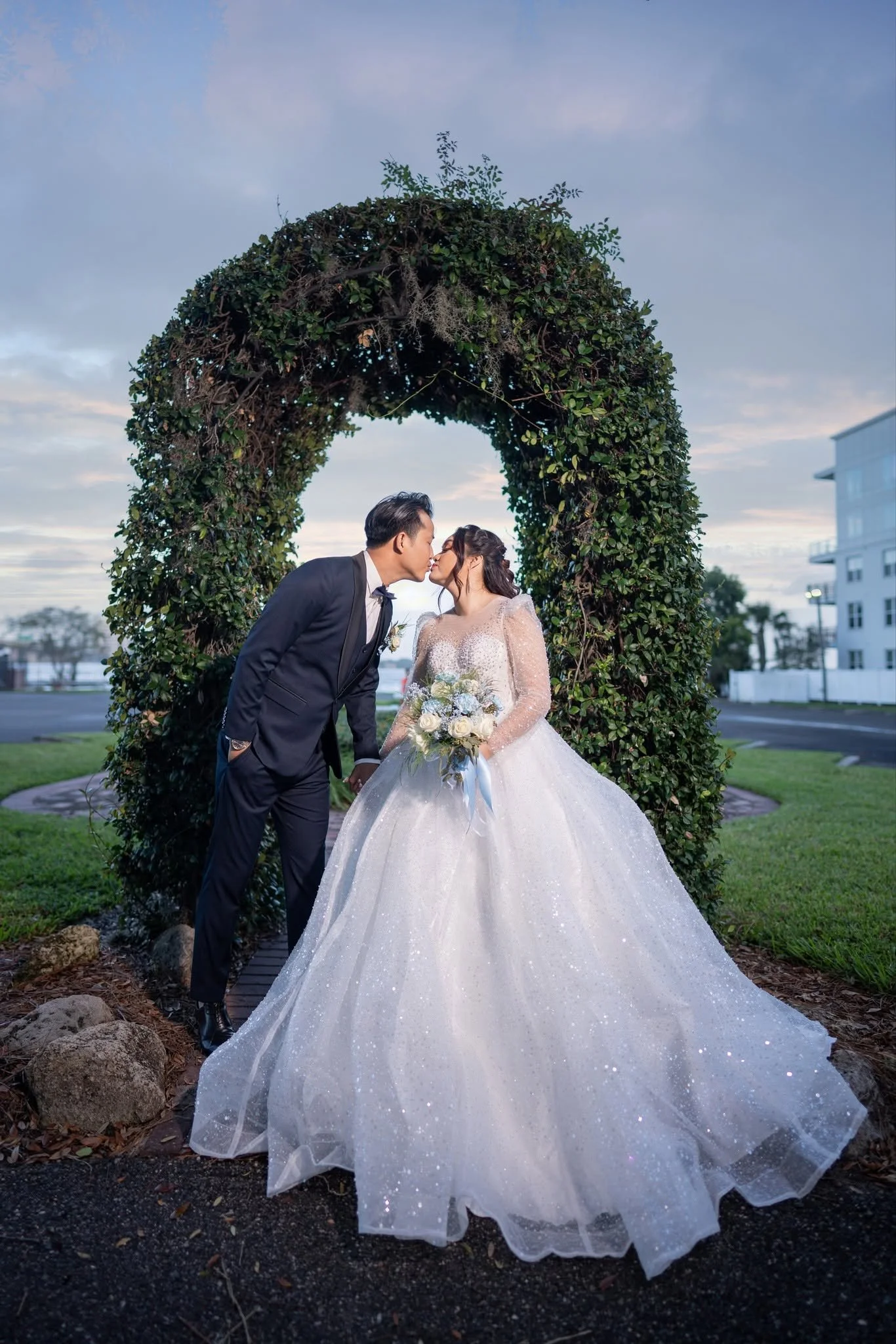 henry-thy-vietnamese-wedding-01.jpg