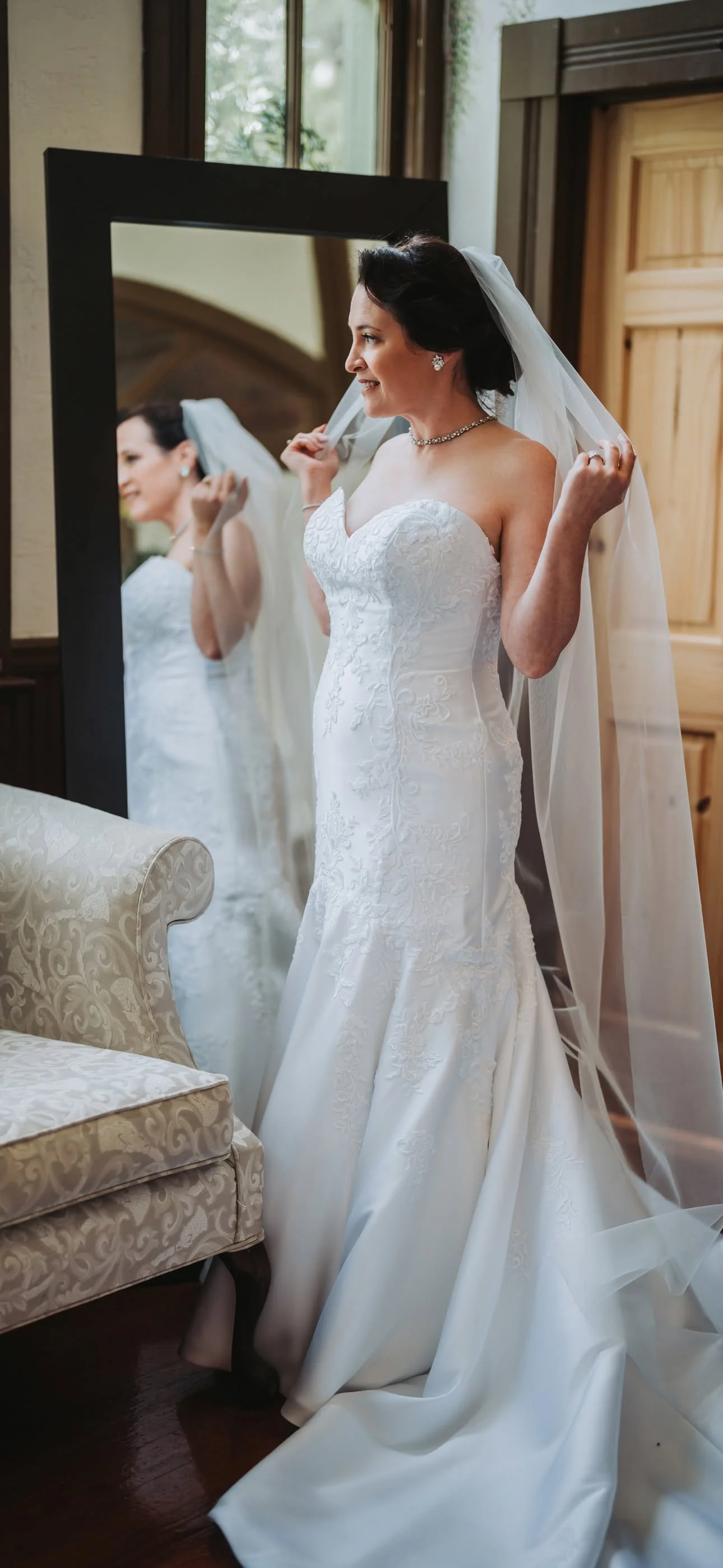 lisa-brenda-wedding-07.jpg