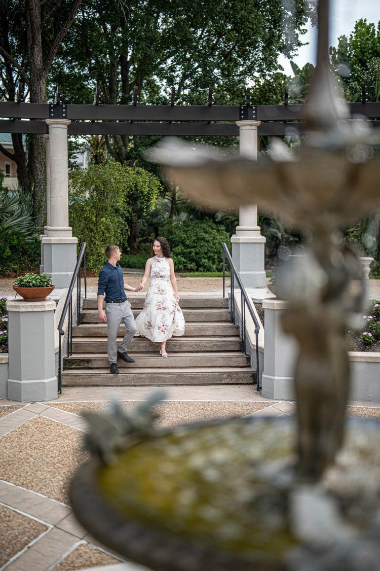 Gardens and Estates engagement photos by Henry M Production, Tampa engagement photographer
