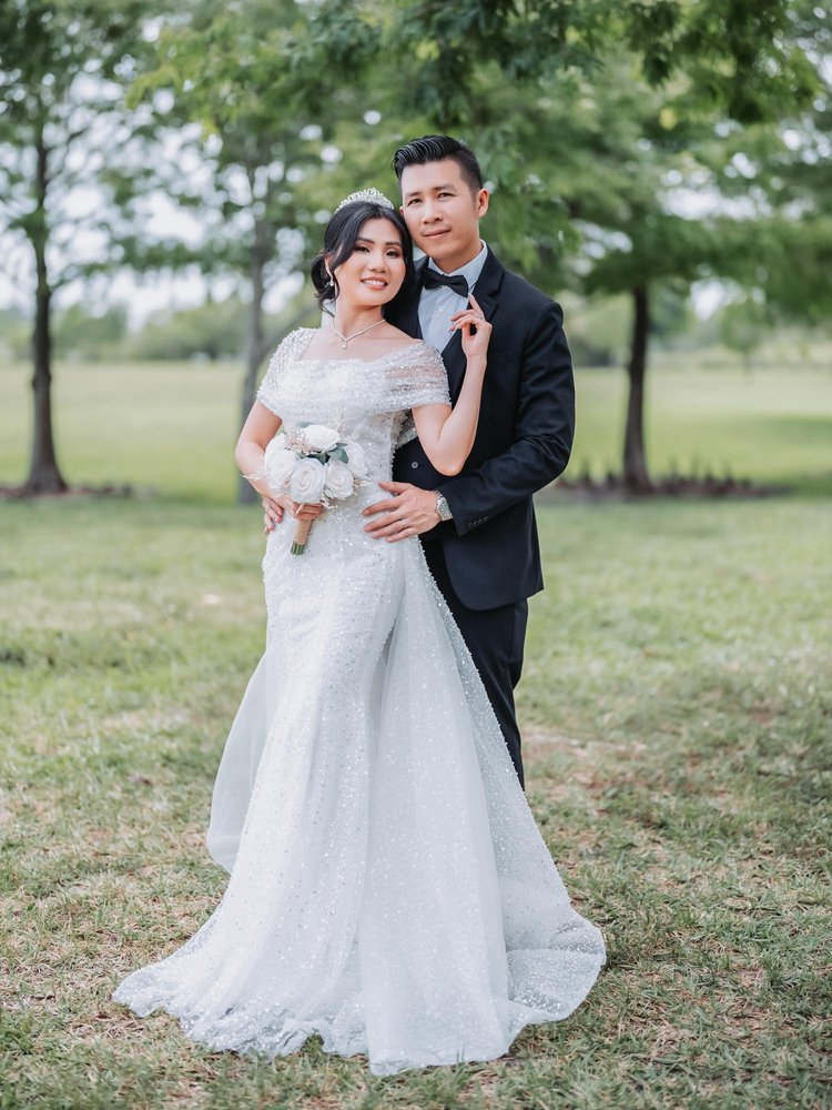 Lai and Kim Vietnamese wedding album at Bonaventure Resort and Spa, Fort Lauderdale, photo 25