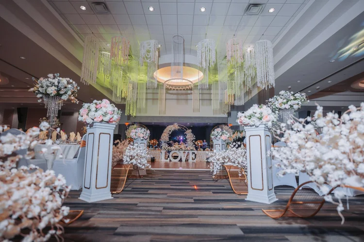 Son and My Vietnamese wedding at Milander Center, Hialeah, photo 43