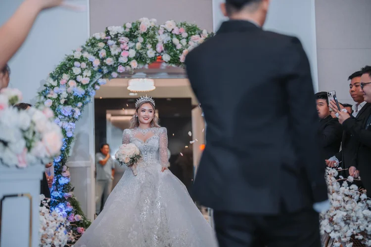 Son and My Vietnamese wedding at Milander Center, Hialeah, photo 51