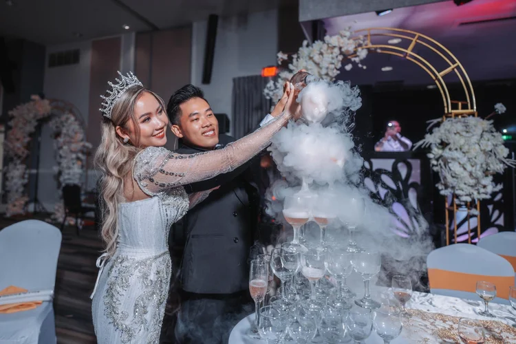 Son and My Vietnamese wedding at Milander Center, Hialeah, photo 62
