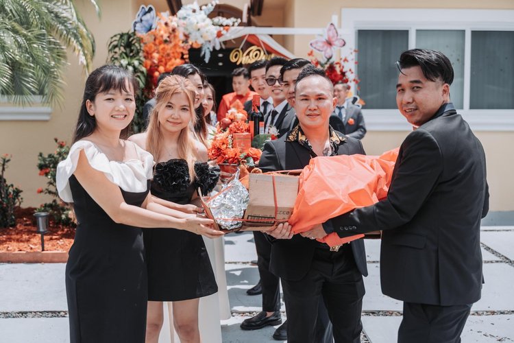 Duc and Giang Vietnamese wedding in Hallandale Beach, Florida, photo 28