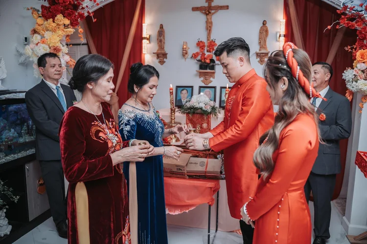 Duc and Giang Vietnamese wedding in Hallandale Beach, Florida, photo 31