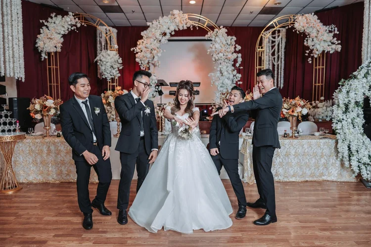 Duc and Giang Vietnamese wedding in Hallandale Beach, Florida, photo 45