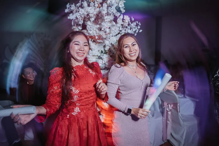 Duc and Giang Vietnamese wedding in Hallandale Beach, Florida, photo 68