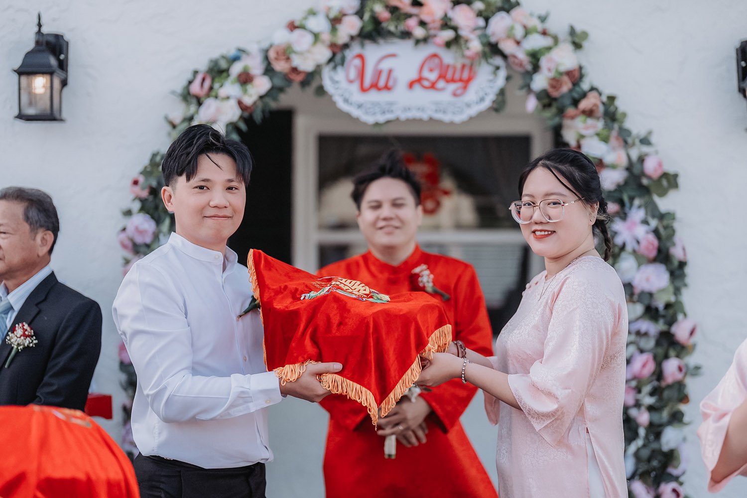 Tin_Vy_Wedding_Day_Photos-136.jpg