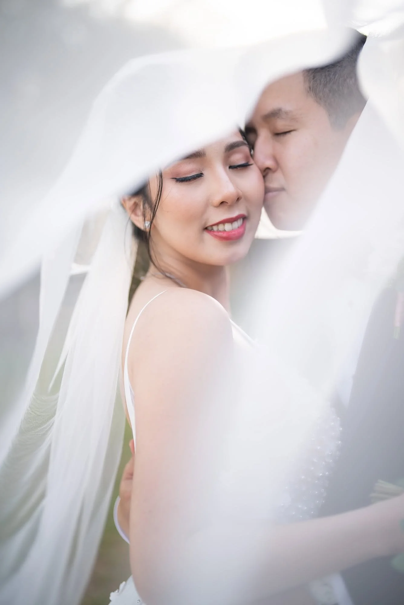 bach-trang-tampa-garden-club-wedding-28.jpg