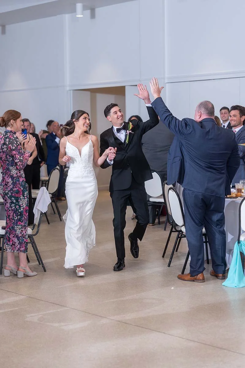 Kyle_Marisa_Wedding_Day_Sneak_Peeks (83).jpg