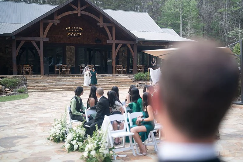 Christian_Jennifer_Wedding_Sneak_Peeks-5.jpg
