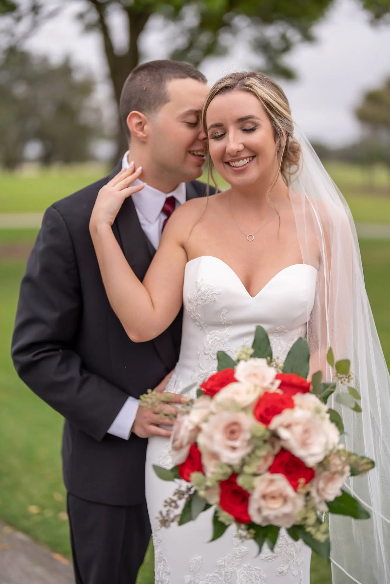 chris-emily-vineyards-country-club-38.jpg
