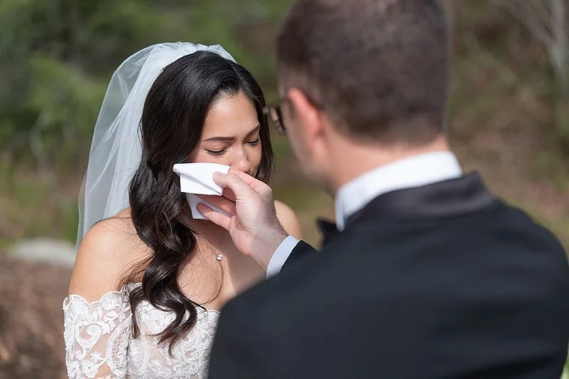 Christian_Jennifer_Wedding_Sneak_Peeks-17.jpg
