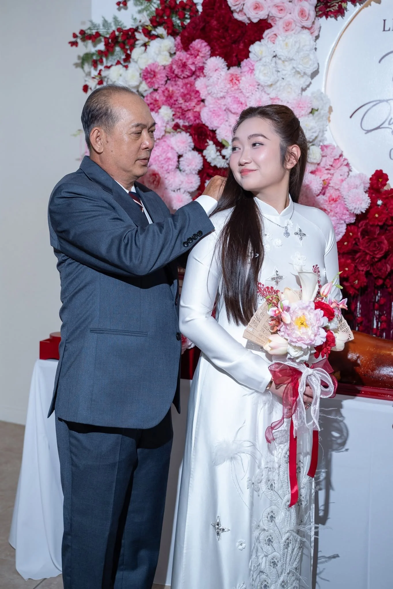 Vy and Quyen Vietnamese wedding at Milander Center, Hialeah, FL, photo 13 by Henry M Production
