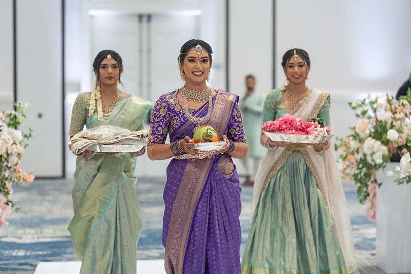 Vik_Meghana_Sneak_Peeks-34.jpg