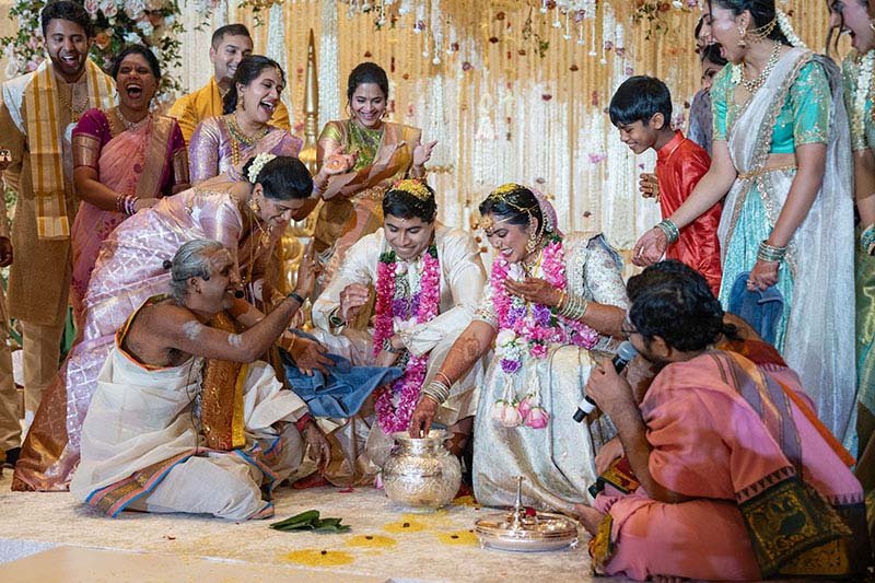 Vik_Meghana_Sneak_Peeks-60.jpg
