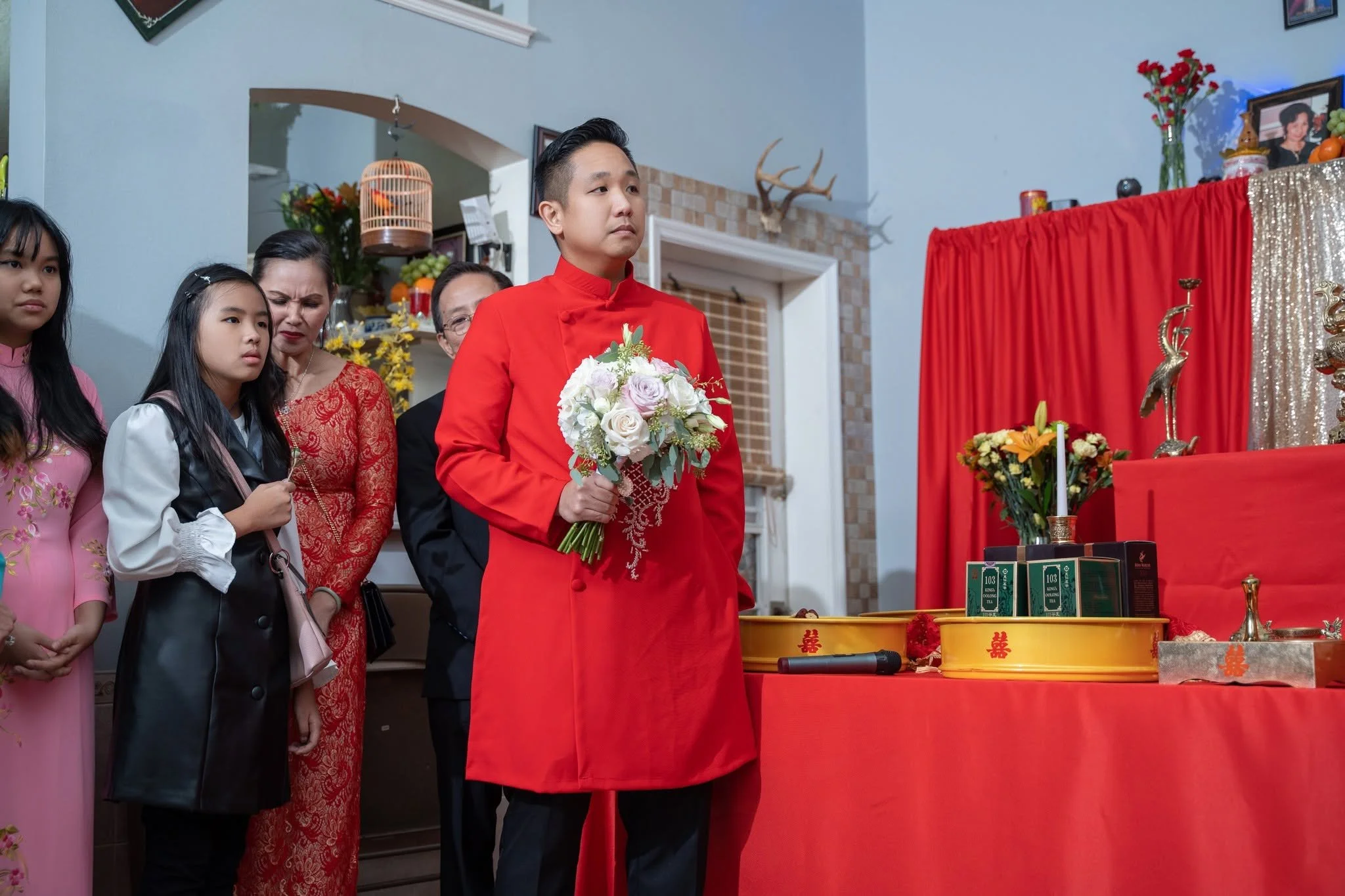 norman-diem-holy-trinity-reception-center-wedding-09.jpg