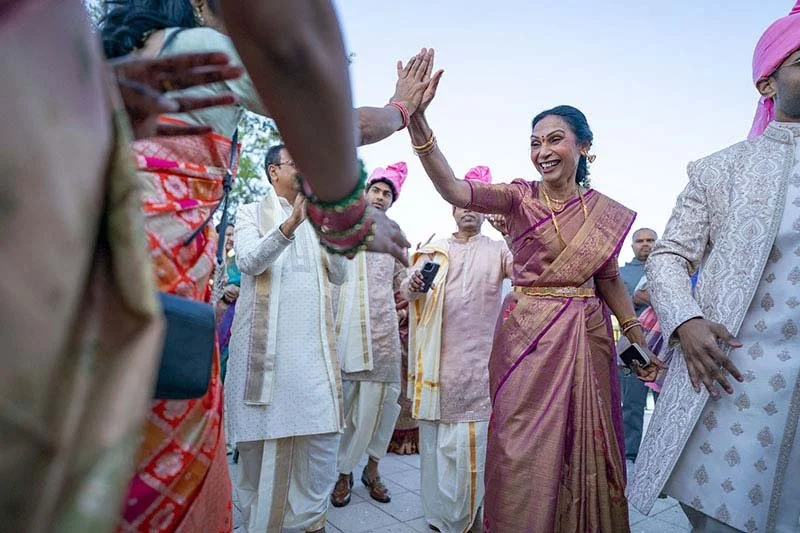 Vik_Meghana_Sneak_Peeks-29.jpg