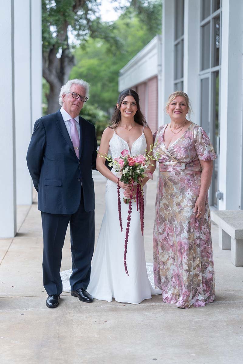 Kyle_Marisa_Wedding_Day_Sneak_Peeks (28).jpg