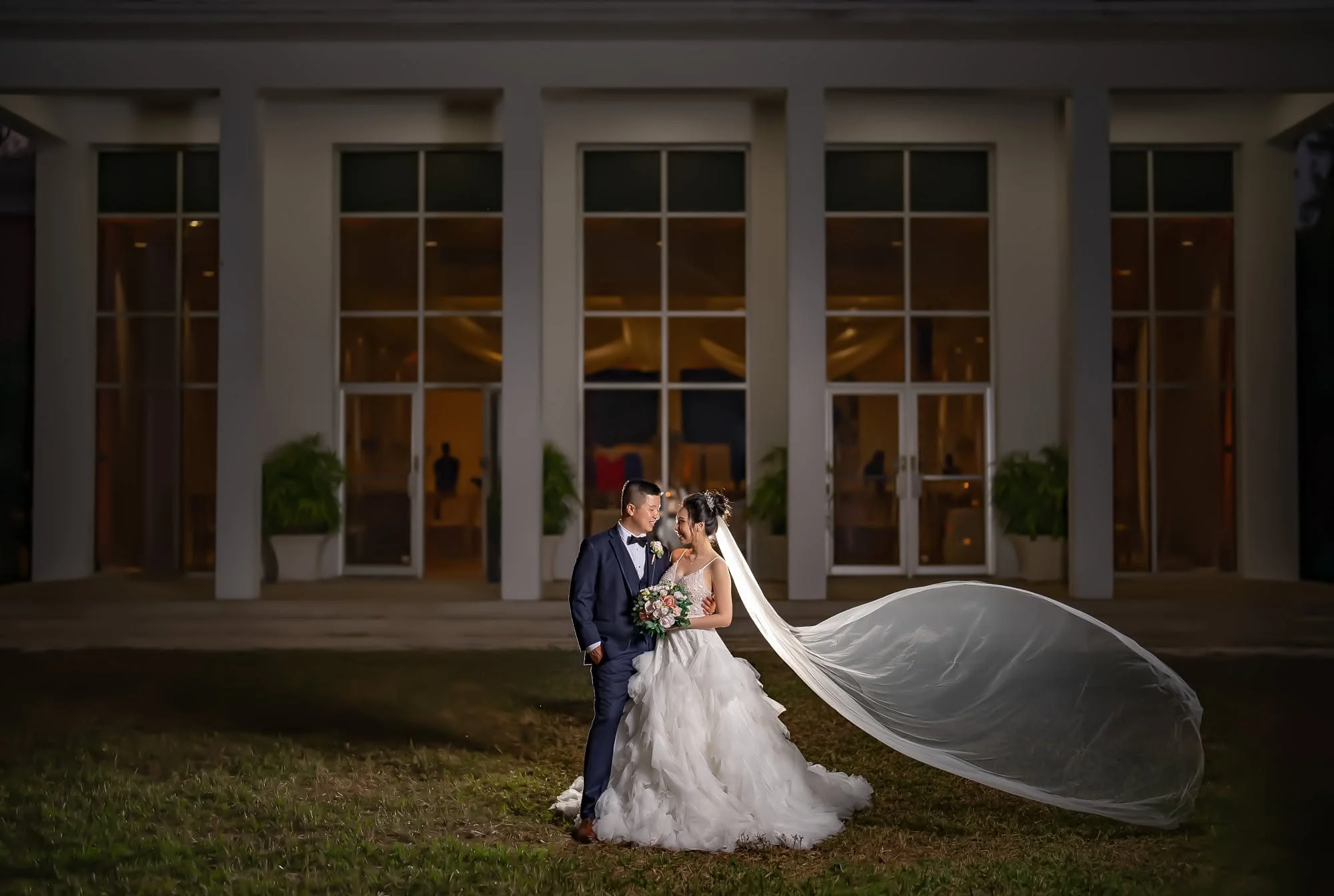 bach-trang-tampa-garden-club-wedding-55.jpg
