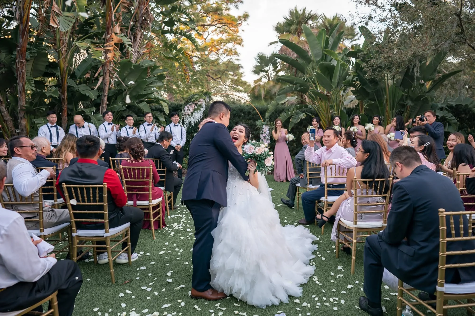 bach-trang-tampa-garden-club-wedding-47.jpg