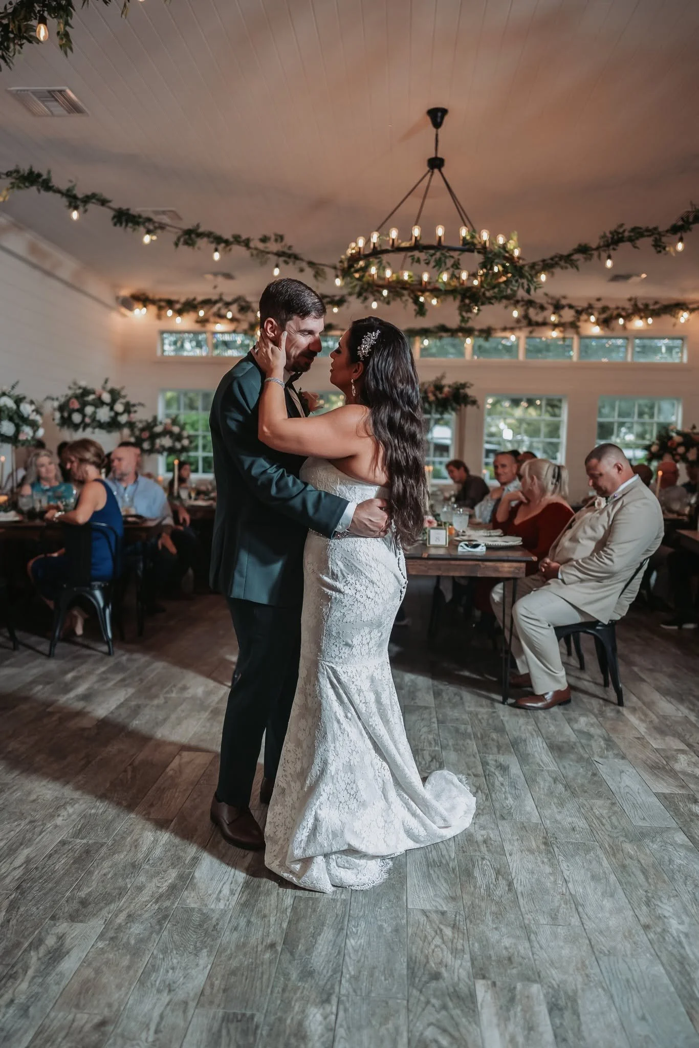 Thomas and Mindy wedding at Cross Creek Ranch, Dover, FL, photo 48 by Henry M Production