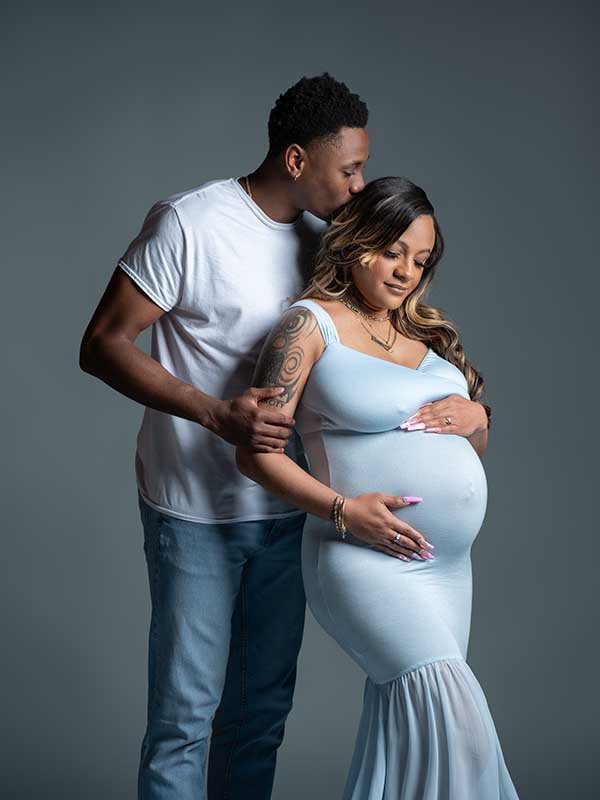 Vanessa_Kevin_Maternity-233-Edit.jpg